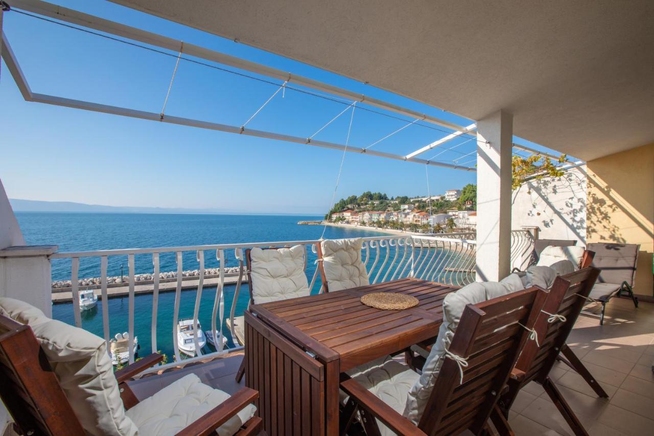 Apartments By The Sea Podgora, Makarska - 11469 Ngoại thất bức ảnh