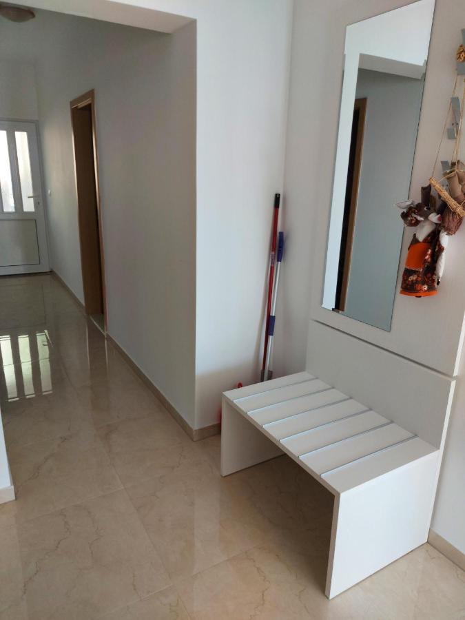 Apartments By The Sea Podgora, Makarska - 11469 Ngoại thất bức ảnh